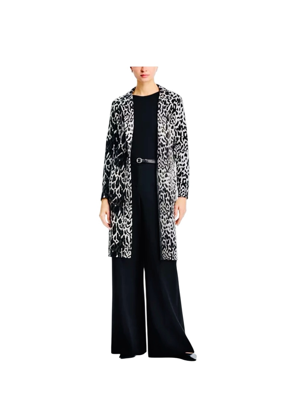 Sioni NWT Black and White Leopard Animal Print Sweater Coat